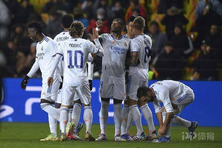 欧冠-皇马3-0提前出线!阿拉巴任意球本泽马建功